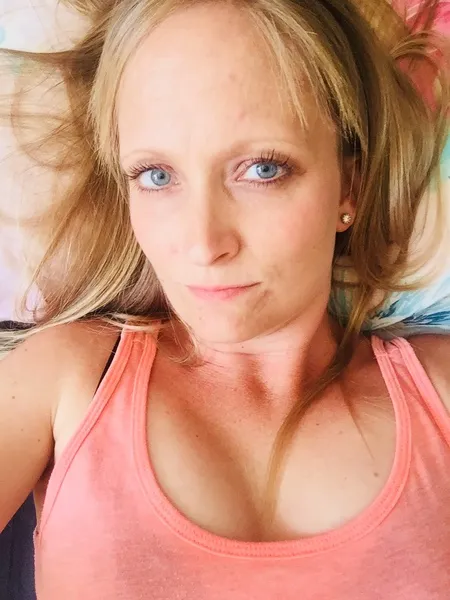 Live sex webcam photo for Honey_Blue #2064252