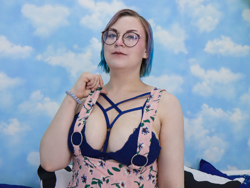 Live sex webcam photo for NikkiStanis #2238417