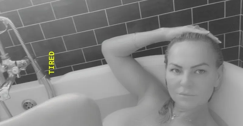 Live sex webcam photo for LaraYork #1892103