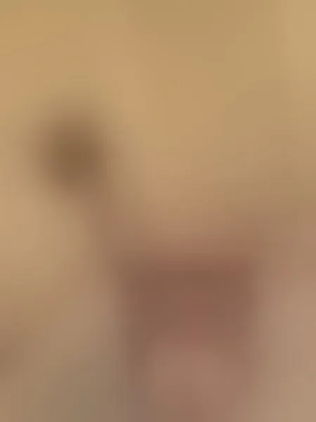 Live sex webcam photo for LaraYork #1892090