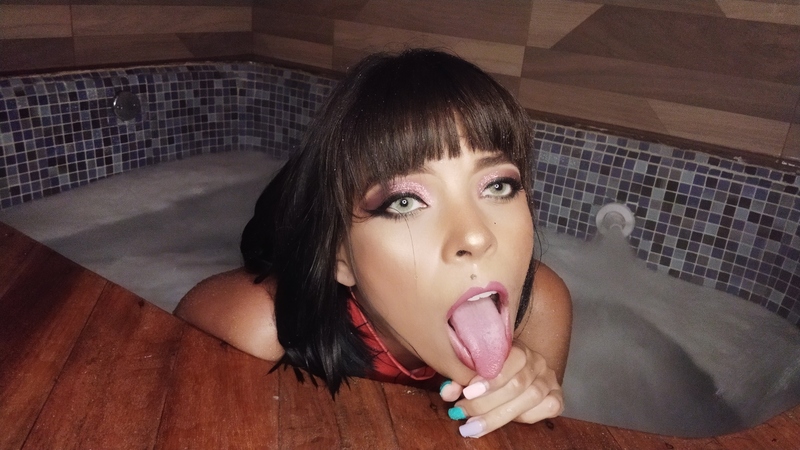 Live sex webcam photo for HanahNappi #2757242