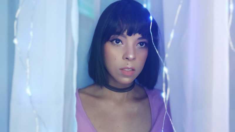 Live sex webcam photo for HanahNappi #2690880