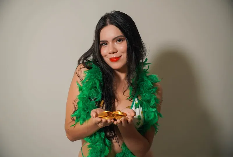 Live sex webcam photo for ZoeCortes #7818158