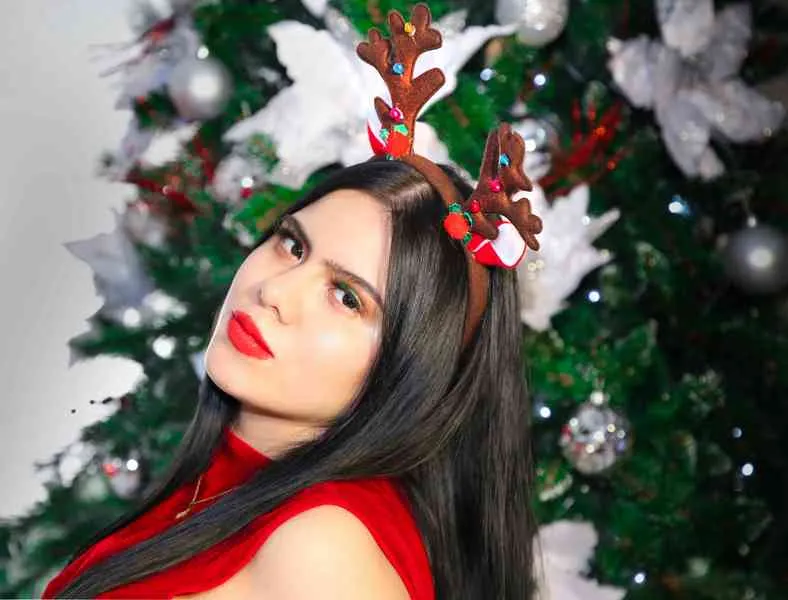 Live sex webcam photo for ZoeCortes #7818001