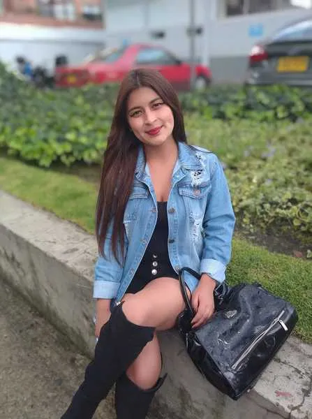 Live sex webcam photo for dirtyyoun19 #2426562