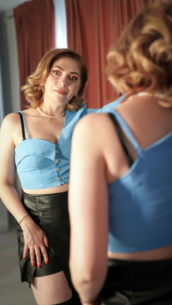 Live sex webcam photo for Ana_Amour #6609882