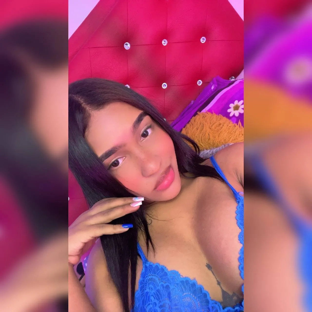 Live sex webcam photo for PetitexXx #7413709