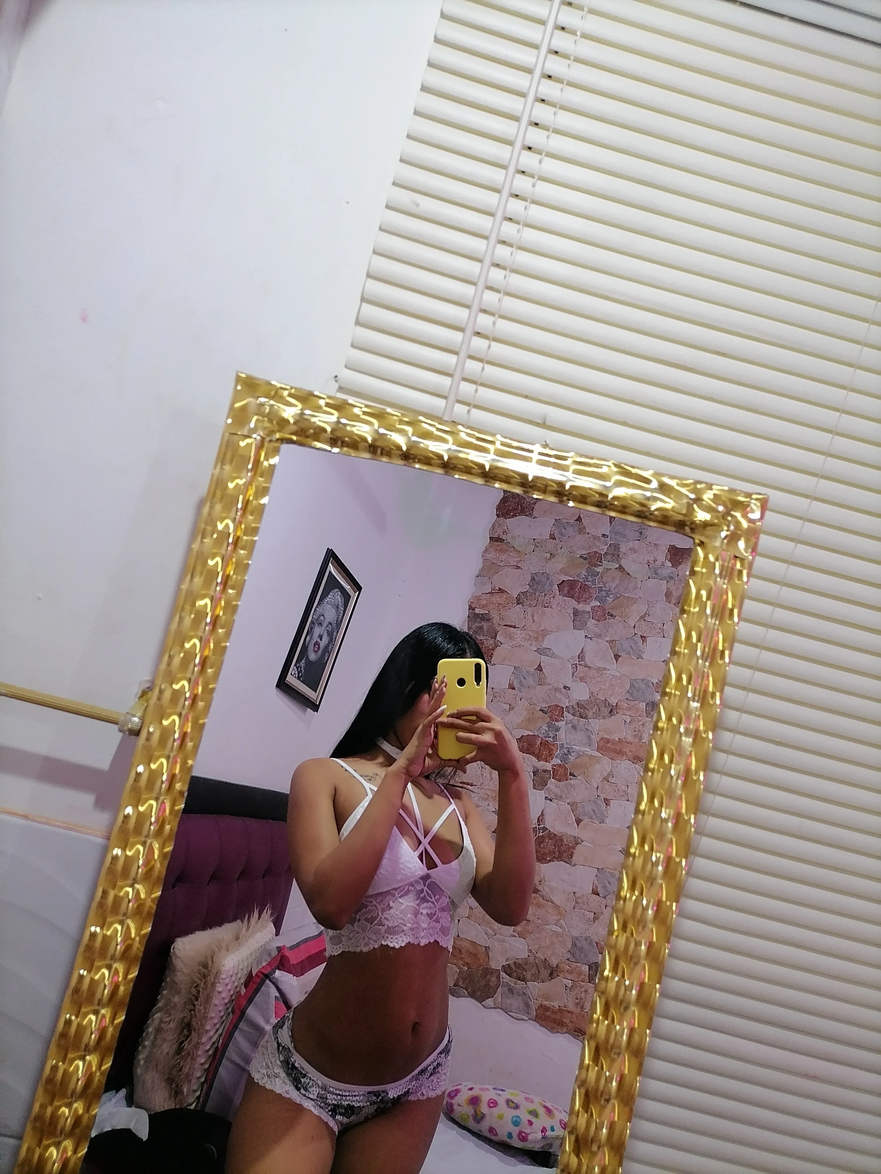Live sex webcam photo for PetitexXx #7413651
