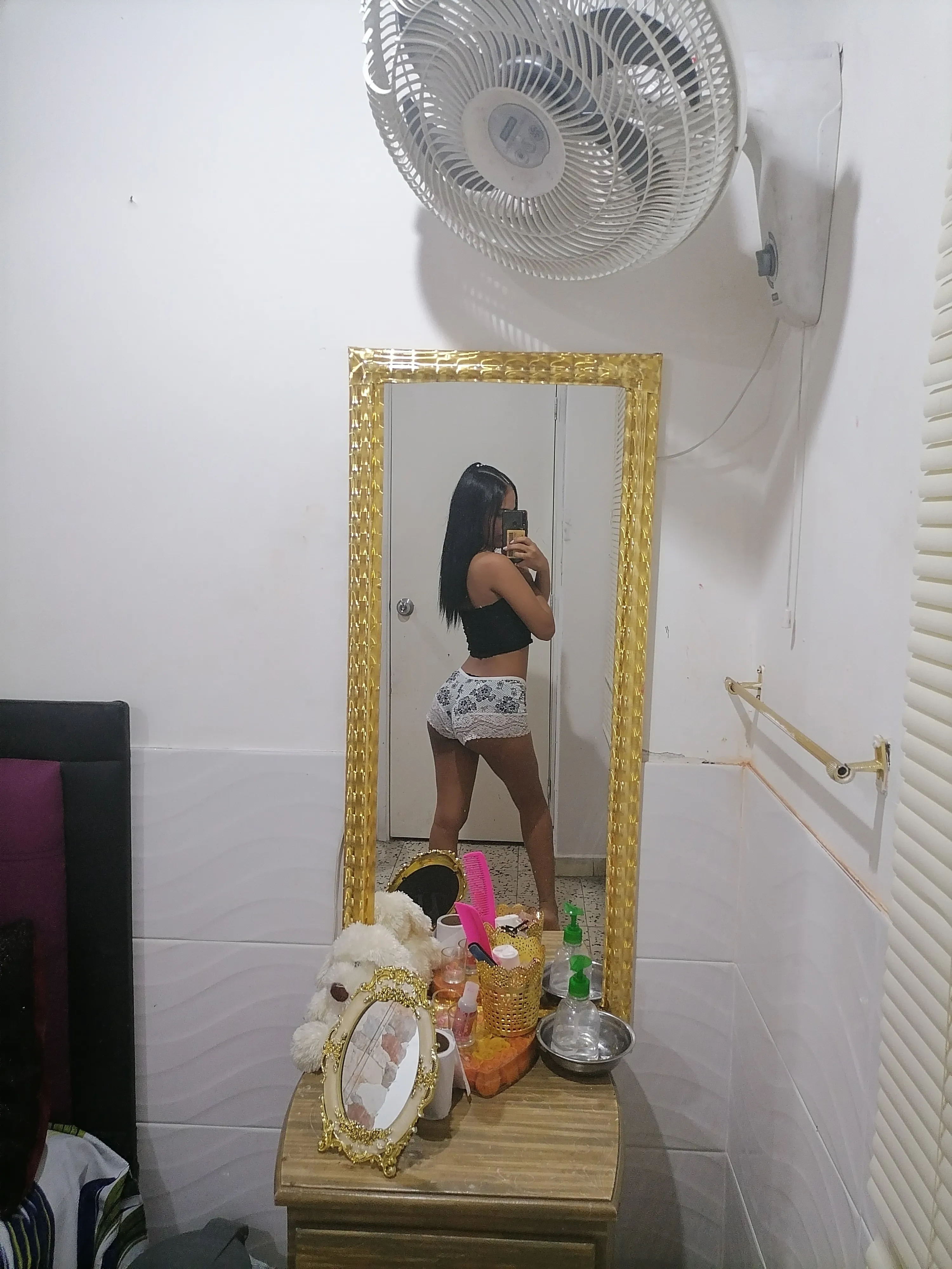 Live sex webcam photo for PetitexXx #7413561