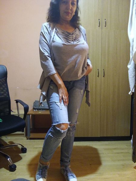 Live sex webcam photo for EvelyneFlirtyMilf #7205190