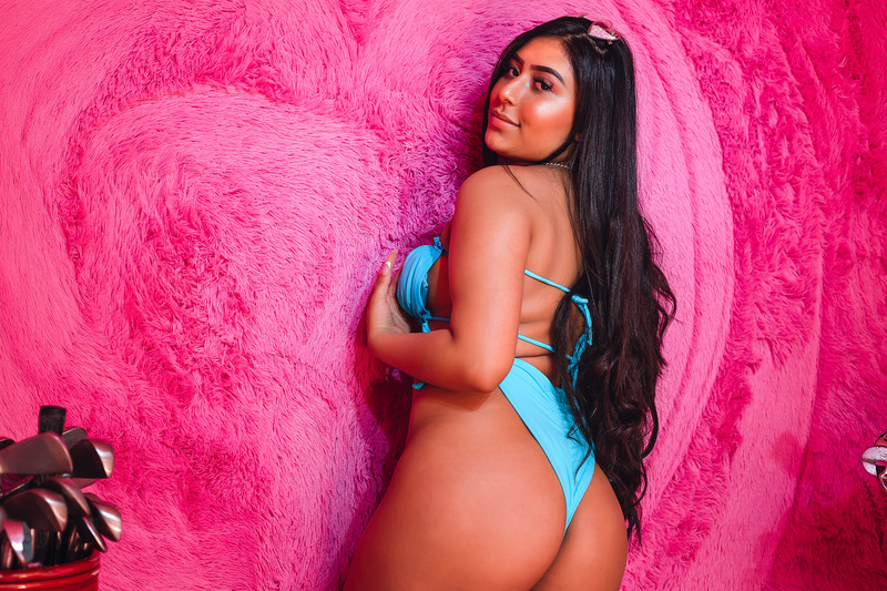 Live sex webcam photo for PamelaMartiinez #2633713