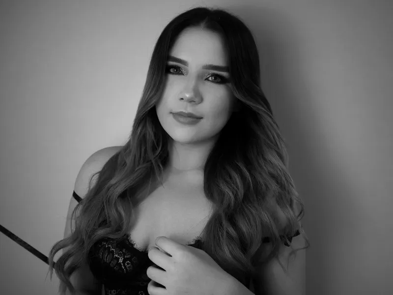 Live sex webcam photo for AliciiaFoxx #3662979