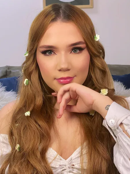 Live sex webcam photo for AliciiaFoxx #2485868