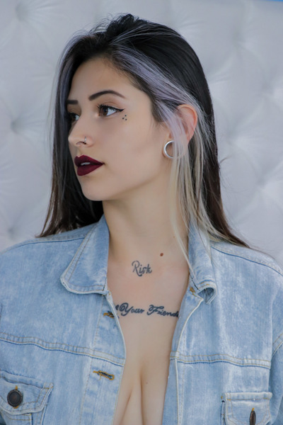 Live sex webcam photo for AprilGreene #1749706