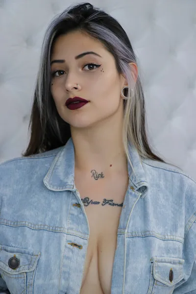 Live sex webcam photo for AprilGreene #1749708