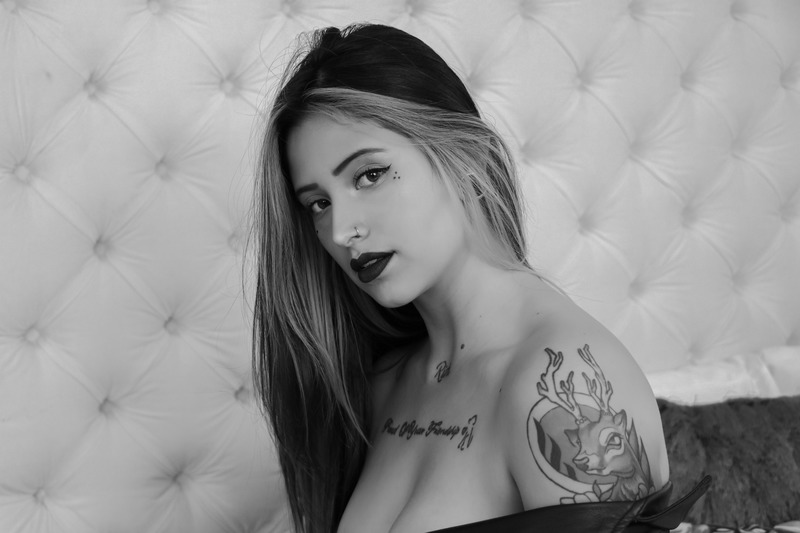 Live sex webcam photo for AprilGreene #1749717