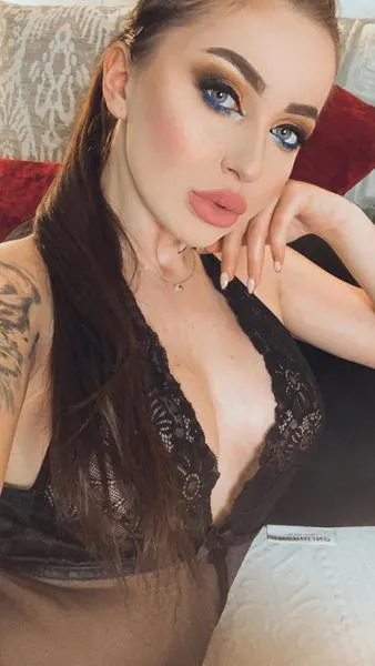 Live sex webcam photo for EveMartini #2001548