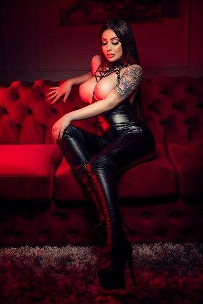 Live sex webcam photo for EveMartini #2721488