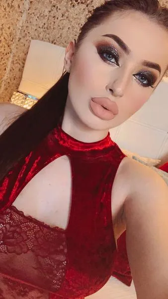 Live sex webcam photo for EveMartini #2001544