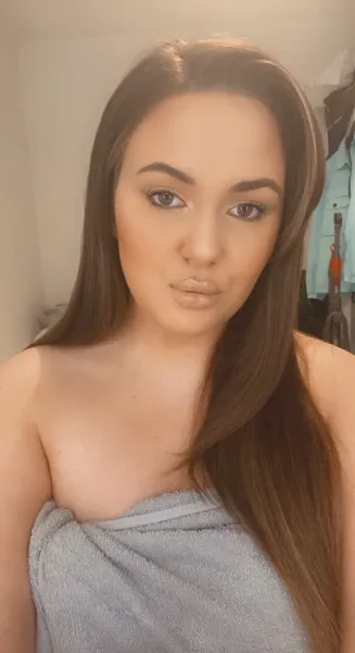 Live sex webcam photo for Cute_Sexy_Lucy #1896336