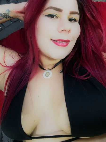 Live sex webcam photo for NawtyKelly #2398611