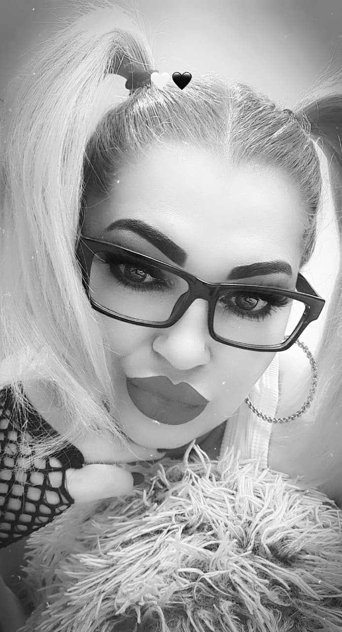 Live sex webcam photo for KatrinaWild #7365031