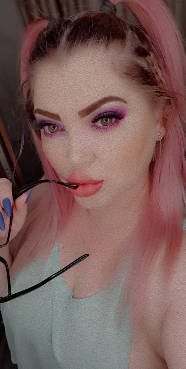 Live sex webcam photo for KatrinaWild #7365056