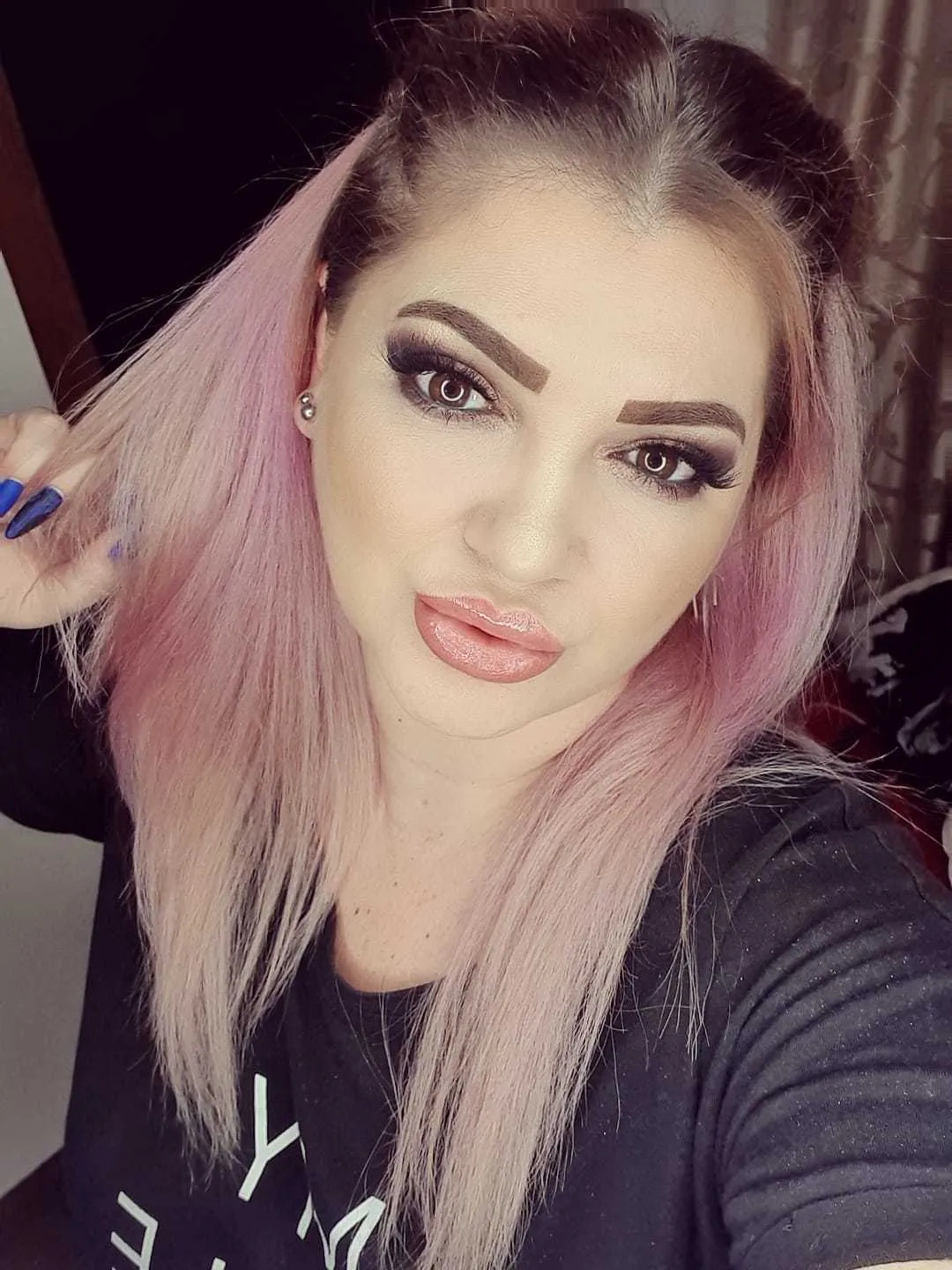 Live sex webcam photo for KatrinaWild #7365057