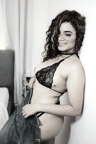 Live sex webcam photo for SIMONE_JONES #1757888