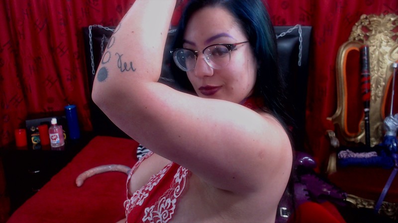 Live sex webcam photo for HollyManzini #1688794