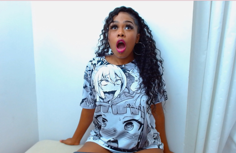 Live sex webcam photo for IsabellaBests #2643364