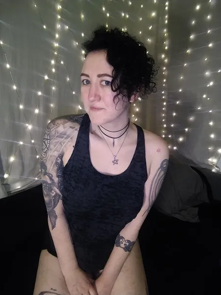 Live sex webcam photo for NikCrave #2005189