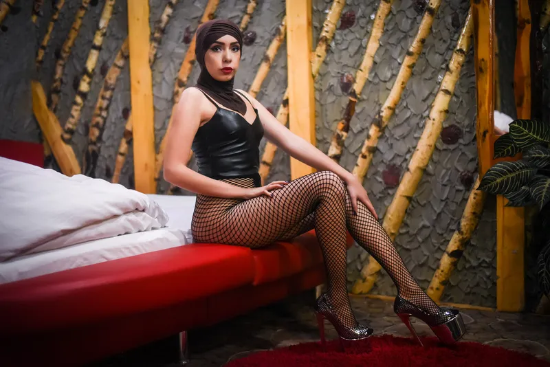 Live sex webcam photo for YaniraMuslim #1839970