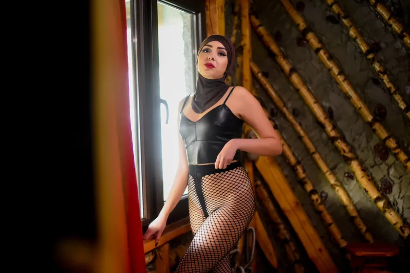 Live sex webcam photo for YaniraMuslim #1839969