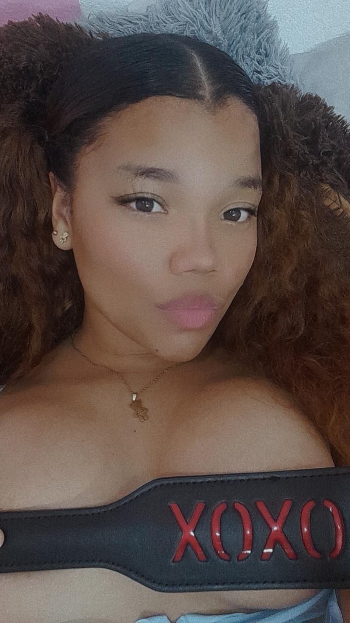 Live sex webcam photo for ASHAANTI #7844027