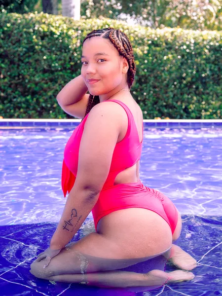 Live sex webcam photo for ASHAANTI #7844177