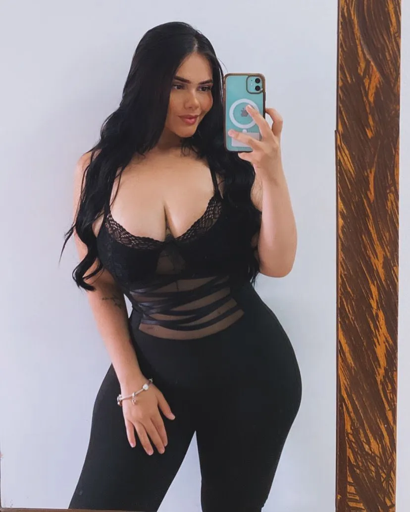 Live sex webcam photo for EmiliaSscoty #7157341