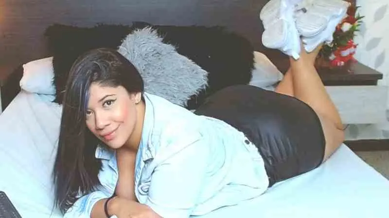 Live sex webcam photo for Emma_Willde #2752998