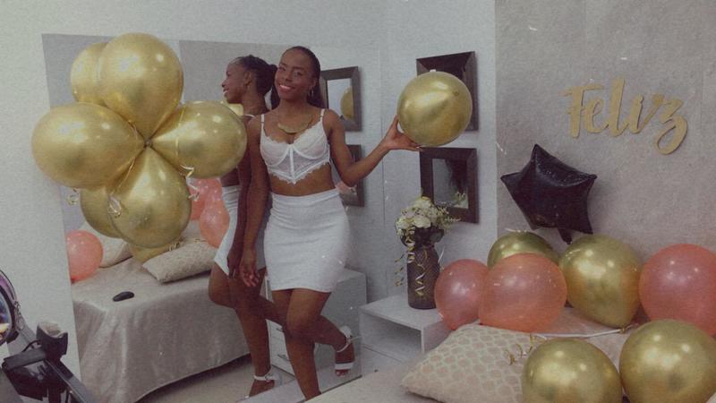 Live sex webcam photo for TamaraJake #2104475