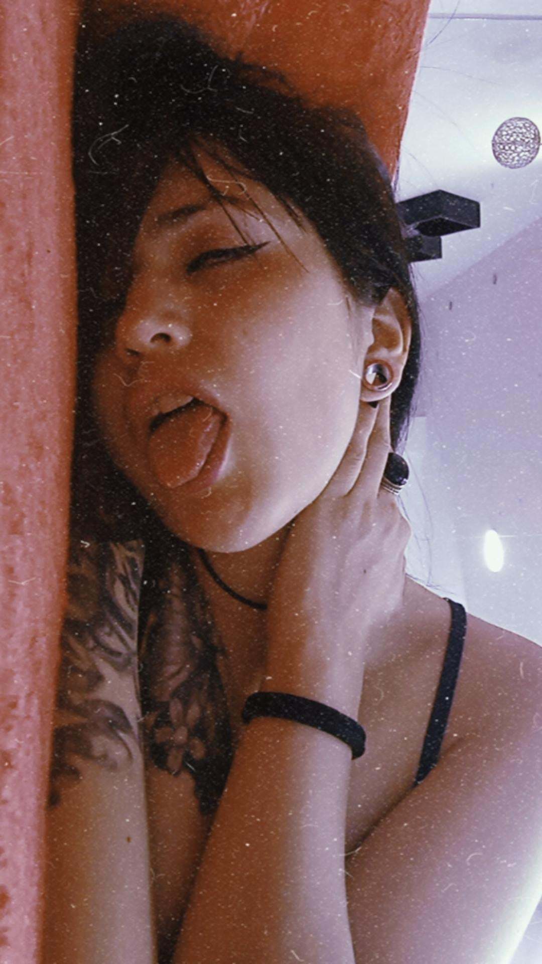 Live sex webcam photo for LaurenPadockk #7384610