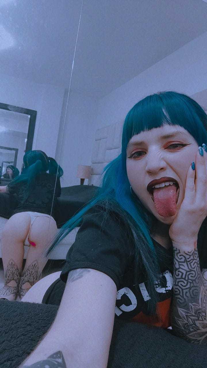 Live sex webcam photo for LaurenPadockk #7384714