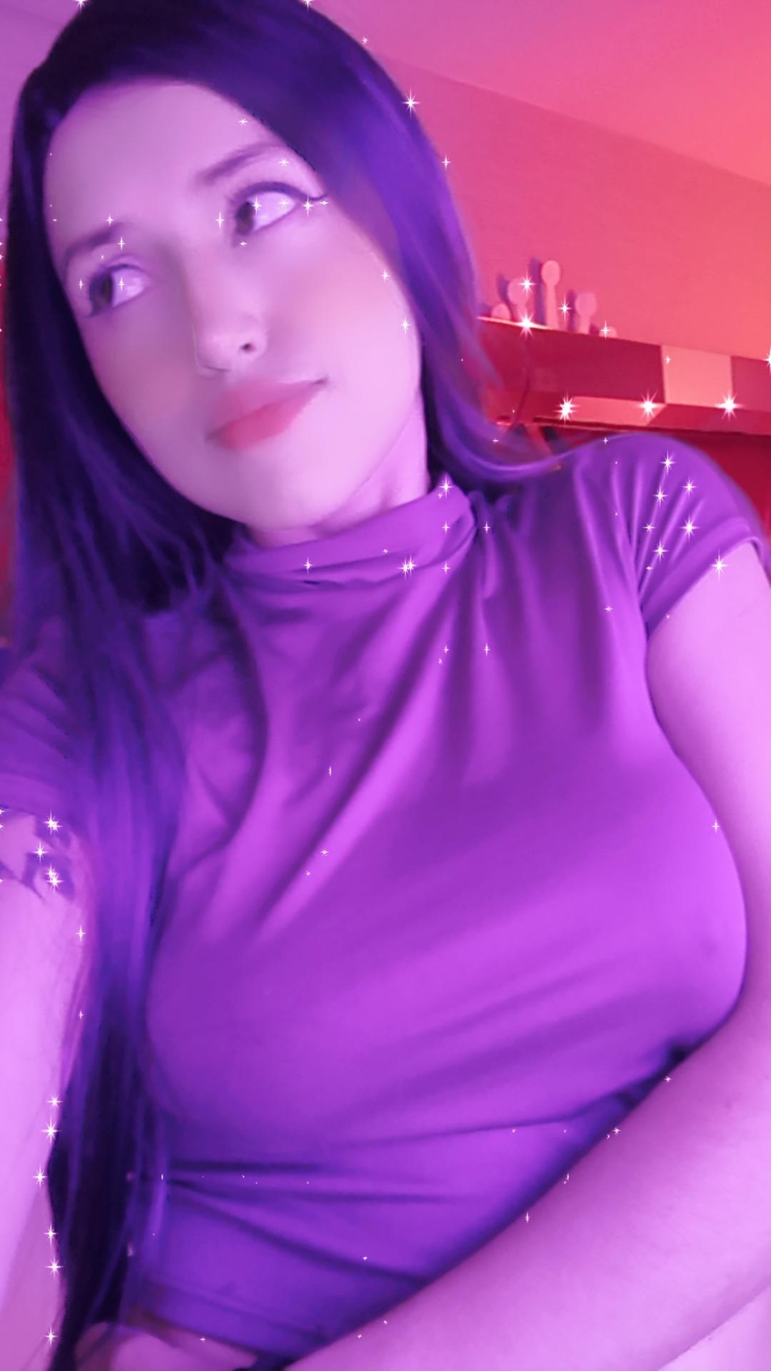 Live sex webcam photo for LaurenPadockk #7384629