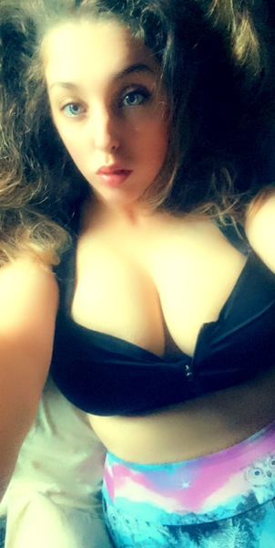 Live sex webcam photo for CrimxonJade #7231605