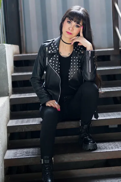 Live sex webcam photo for Emma_Whitford #2703427