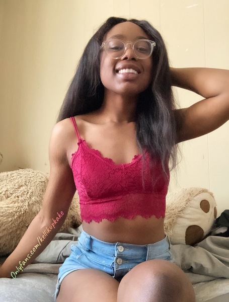 Live sex webcam photo for Kellikupkake #1875562