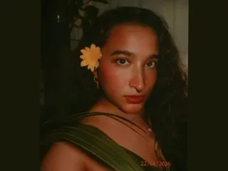 Live sex webcam photo for Munnie #8655286