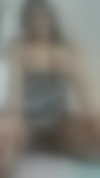 Live sex webcam photo for HotxKarina #2923280