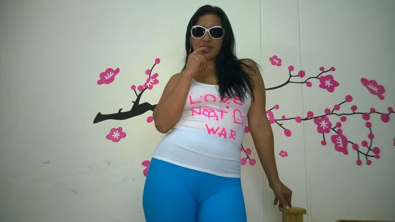 Live sex webcam photo for HotxKarina #2007224