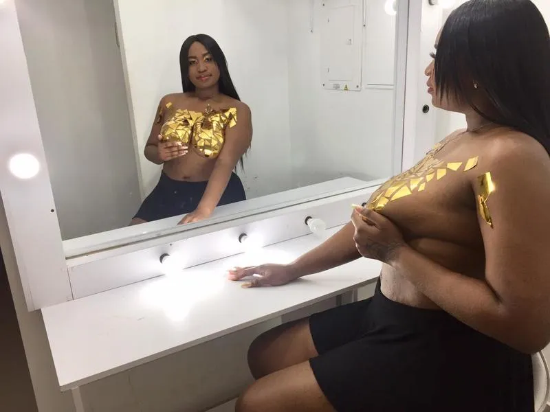 Live sex webcam photo for KimberlyAlleen #2278817