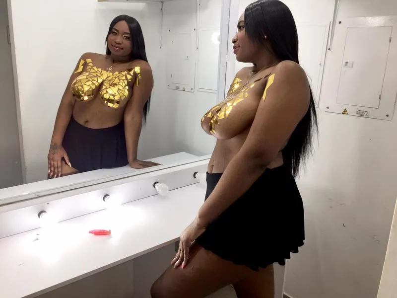 Live sex webcam photo for KimberlyAlleen #2278815